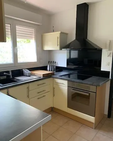 Grande Dans Logement Partagé